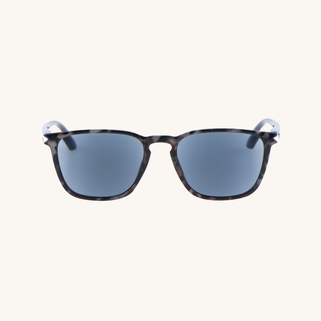 lentes de sol con aumento aumentika modelo cuini vista frontal