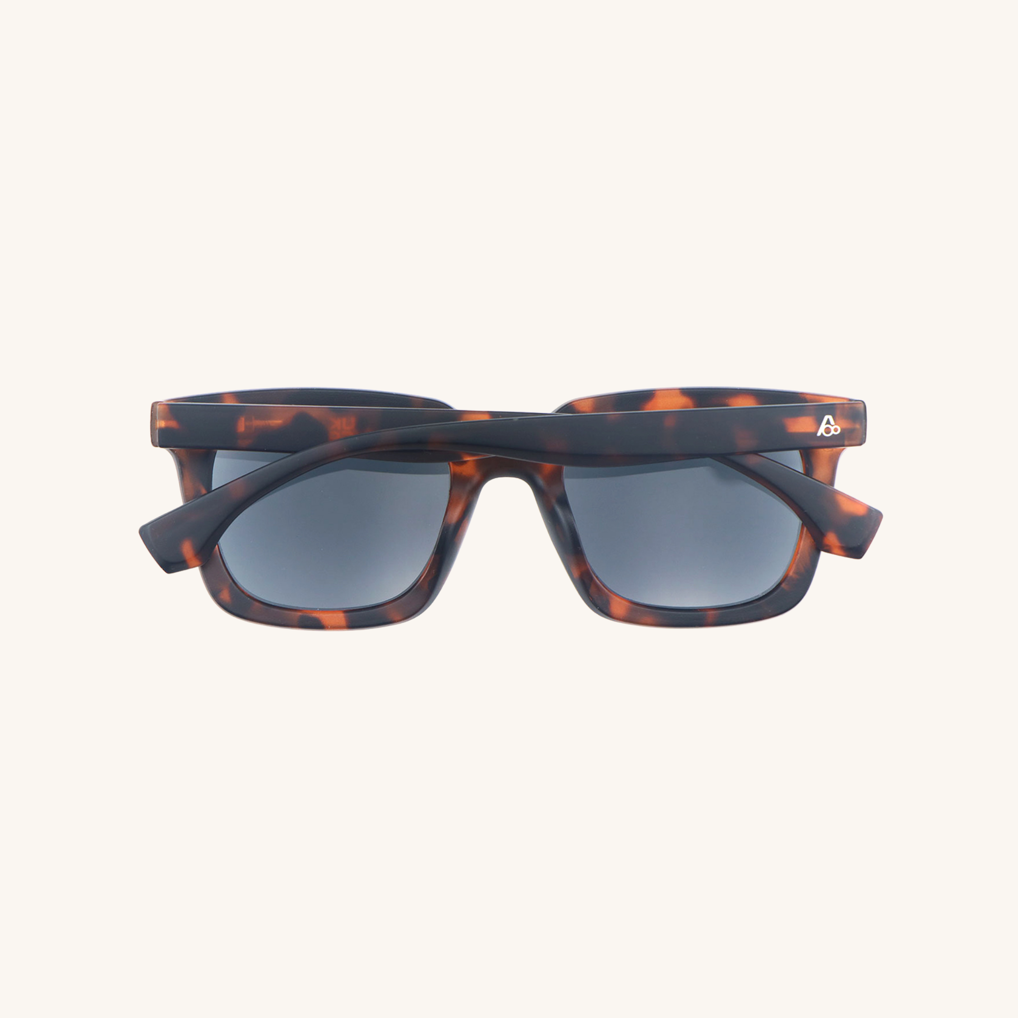 lentes de sol con aumento aumentika modelo mate vista trasera