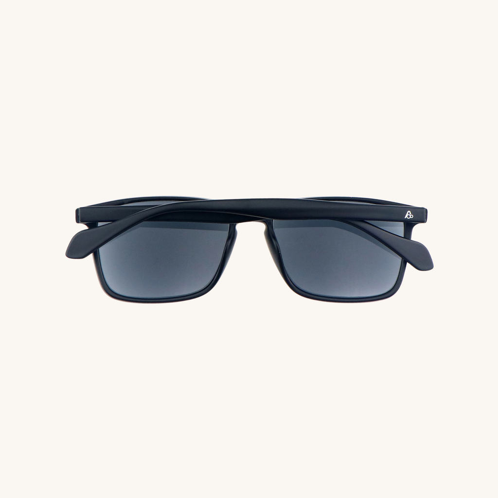 lentes de sol con aumento aumentika modelo topo vista trasera